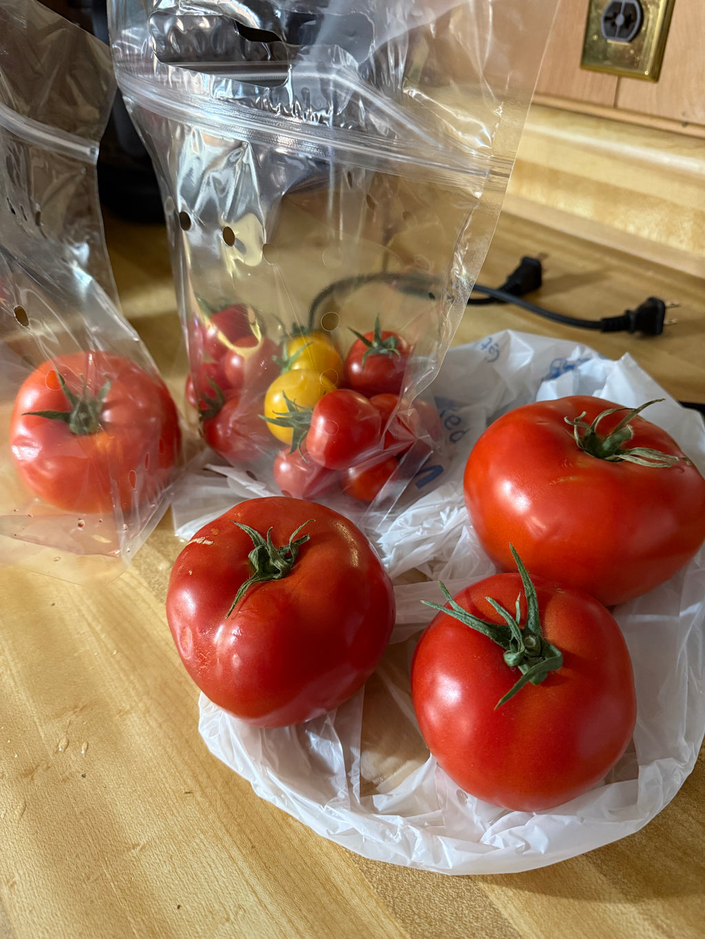 Meadowlark Beefsteak Tomatoes